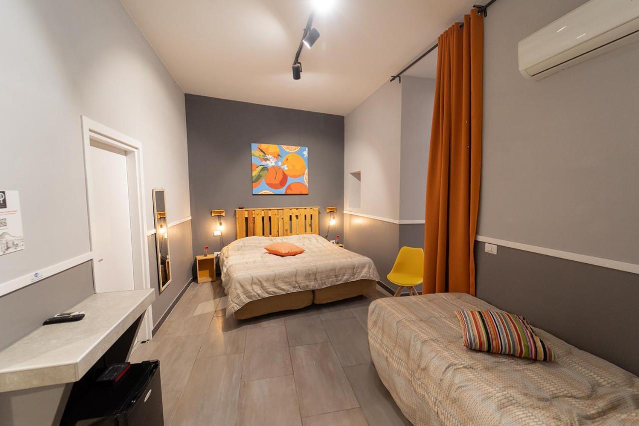 Le 4 Stagioni Dante H Napoli Centro, By Clapa Group Hotel Екстериор снимка