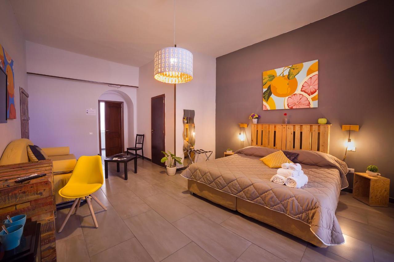 Le 4 Stagioni Dante H Napoli Centro, By Clapa Group Hotel Екстериор снимка